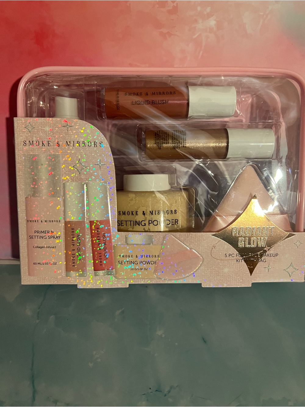Smoke & Mirrors Radiant Glow Makeup Kit - Peachy Nude
